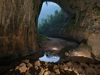  Ha Long Bay and Son Doong Cave were named among the most beautiful places by GlobalGrasshopper